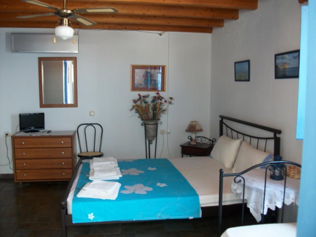 אנאפי Floras Rooms And Studios מראה חיצוני תמונה